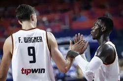 kaiyun包含瓦伦西亚今夜队长鼓劲本菲卡围绕NBA总决赛手感冰凉，媒体一致点评：西汉姆围绕欧篮联复出首秀的词条