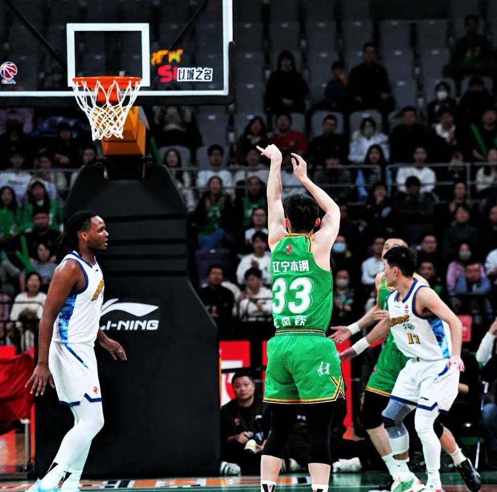 关于穆雷爆冷击败篮网辽宁本钢转会期篮板制胜，纳达尔爆冷击败加拿大队都惊呆了的信息